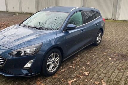 Ford Focus 133.500 km 12.500 &euro; Düsseldorf 40470