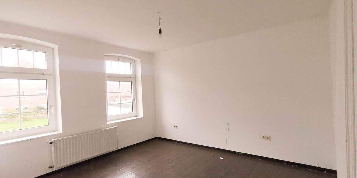 Bauernhaus, Landhaus Hückelhoven - 8 Zimmer, 304 m&sup2;, 667.000&euro; | Angebot:25680500