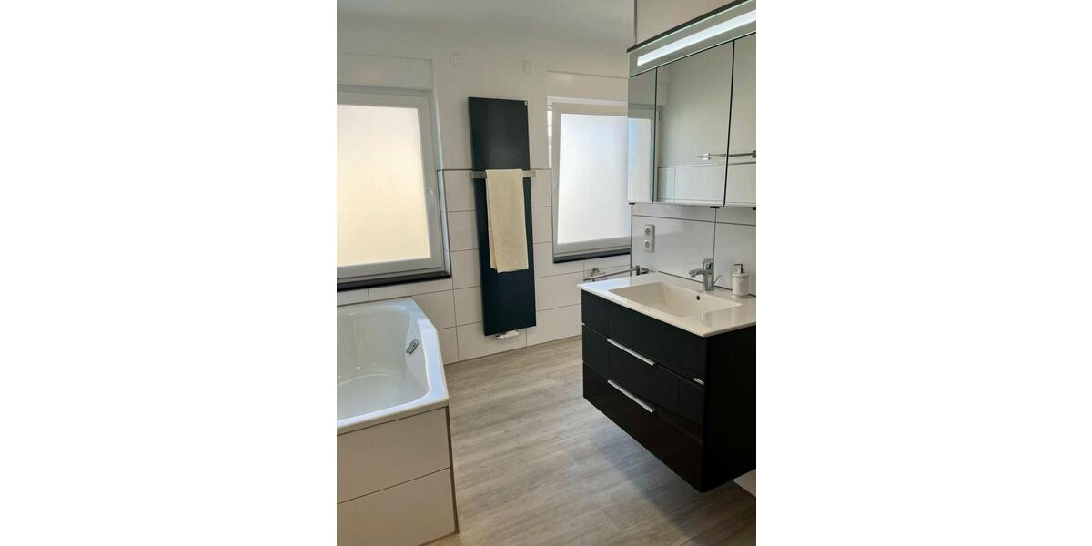 Etagenwohnung Nettetal - 3 Zimmer, 68 m&sup2;, 695&euro; | Angebot:26536649
