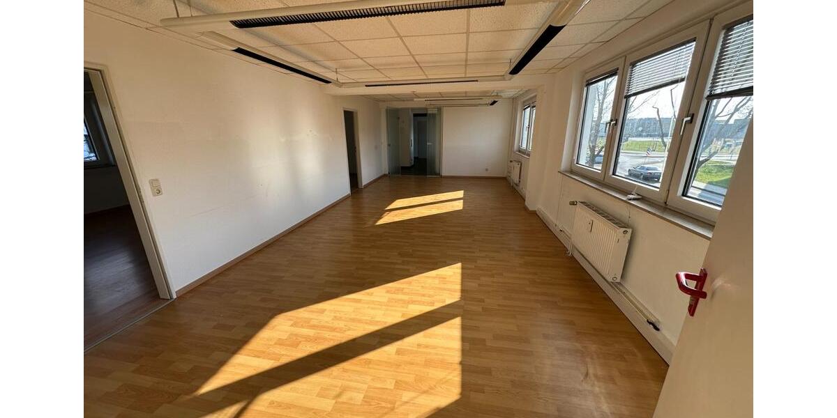Gewerbeobjekt Korschenbroich - 2.700&euro; | Angebot:19838284