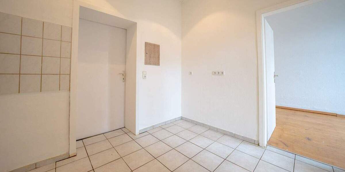 Etagenwohnung Mönchengladbach Geneicken - 3 Zimmer, 56 m&sup2;, 99.000&euro; | Angebot:25684000