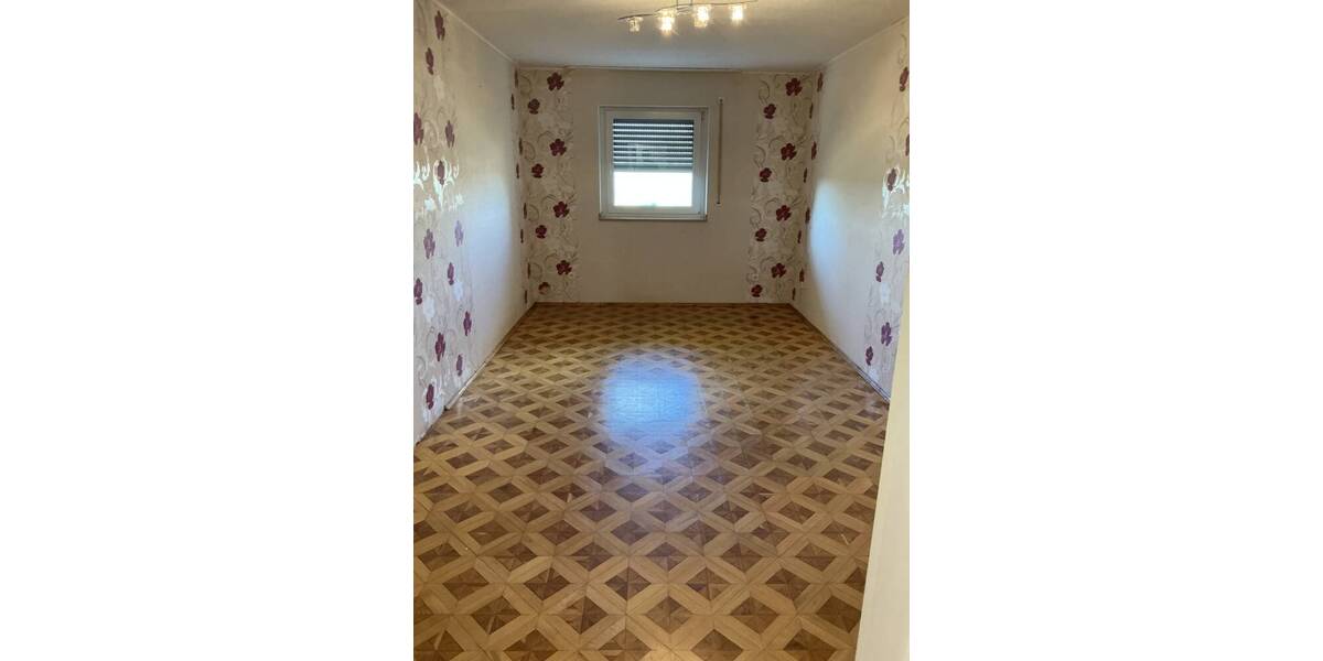 Etagenwohnung Mönchengladbach Beltinghoven - 4 Zimmer, 103 m&sup2;, 240.000&euro; | Angebot:25996147