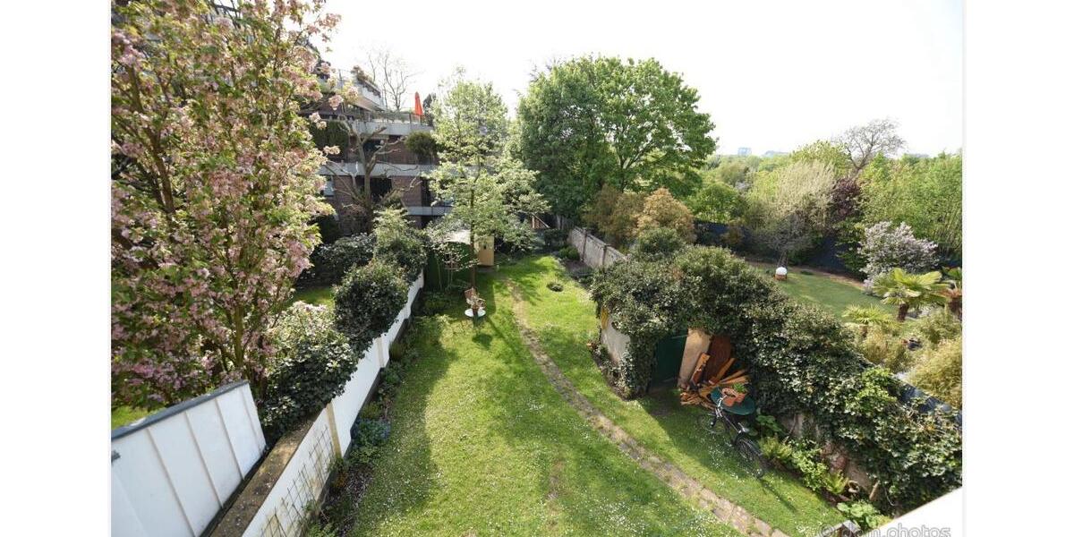 Etagenwohnung Düsseldorf Niederkassel - 2 Zimmer, 65 m&sup2;, 1.200&euro; | Angebot:26049792