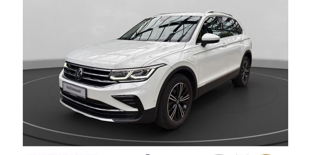 VW Tiguan 64.129 km 28.970 &euro; Mönchengladbach 41238