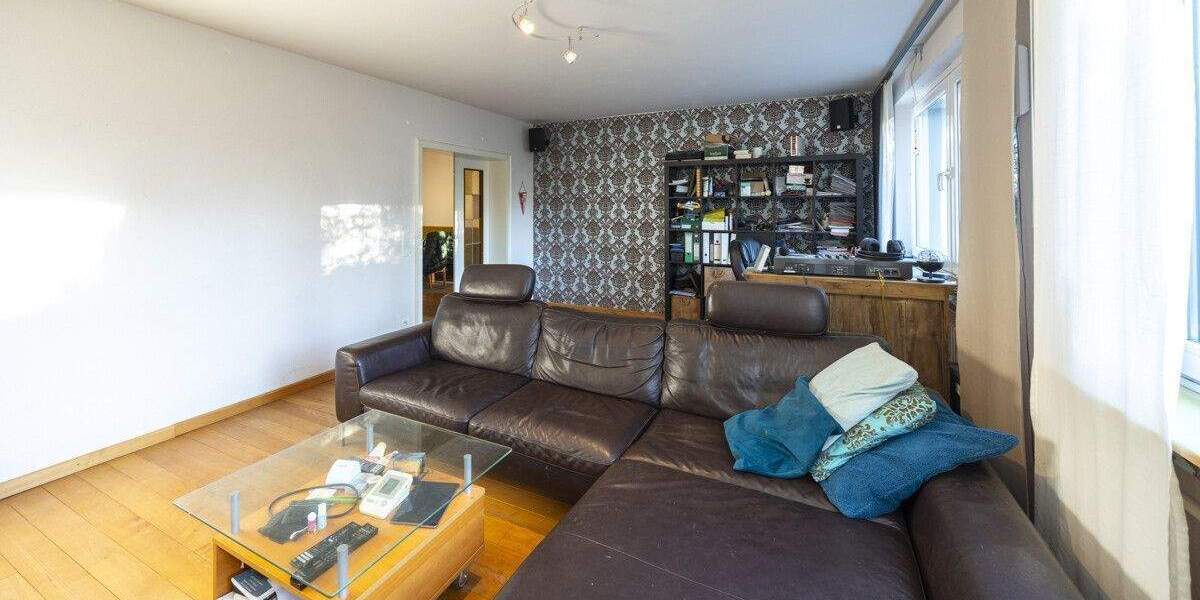 Etagenwohnung Meerbusch / Büderich Büderich - 5 Zimmer, 104 m&sup2;, 375.000&euro; | Angebot:25708244