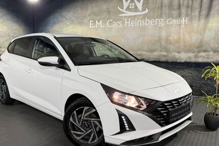Hyundai i20 12.250 km 15.700 &euro; Heinsberg 52525