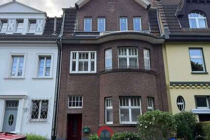 Haus Krefeld Gartenstadt - 6 Zimmer, 181 m&sup2;, 380.000&euro; | Angebot:26649731