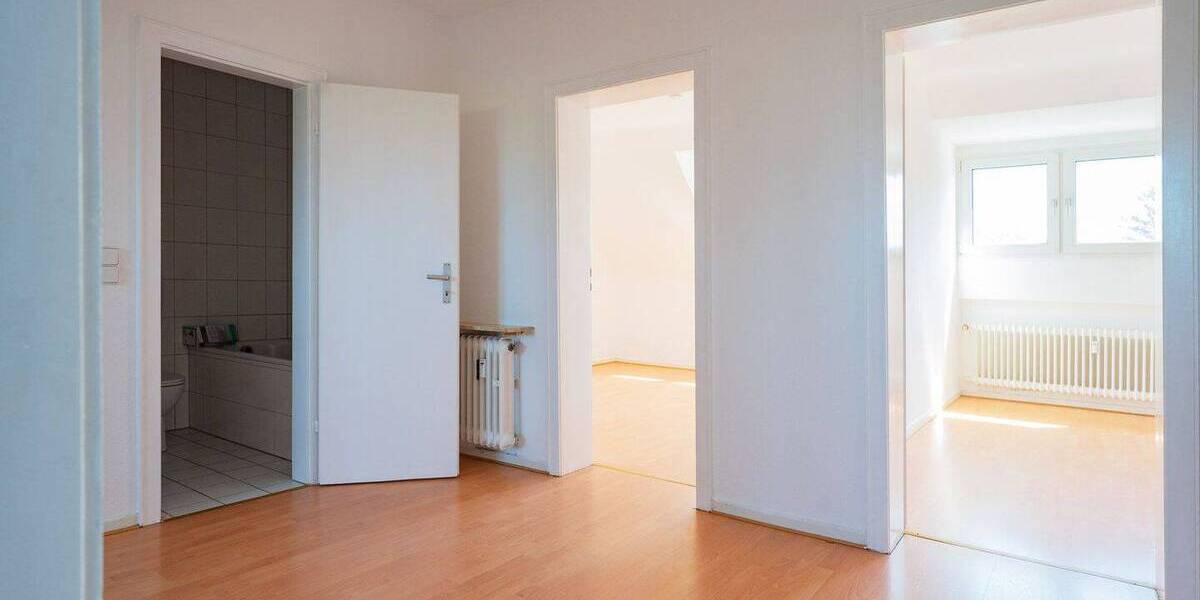Etagenwohnung Krefeld / Bockum Bockum - 3 Zimmer, 67 m&sup2;, 530&euro; | Angebot:26359693