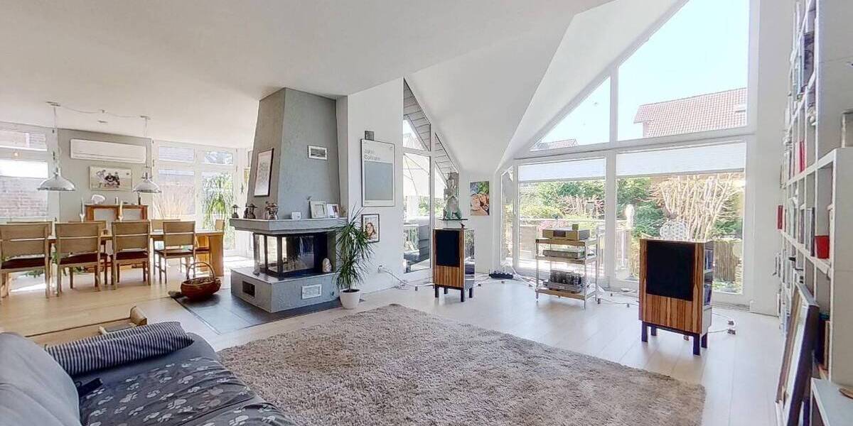 Einfamilienhaus Neuss Furth-Mitte - 9 Zimmer, 302 m&sup2;, 1.250.000&euro; | Angebot:26486011