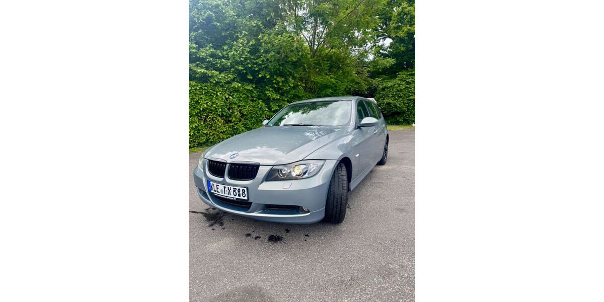 BMW 318 138.000 km 6.499 &euro; Straelen 47638