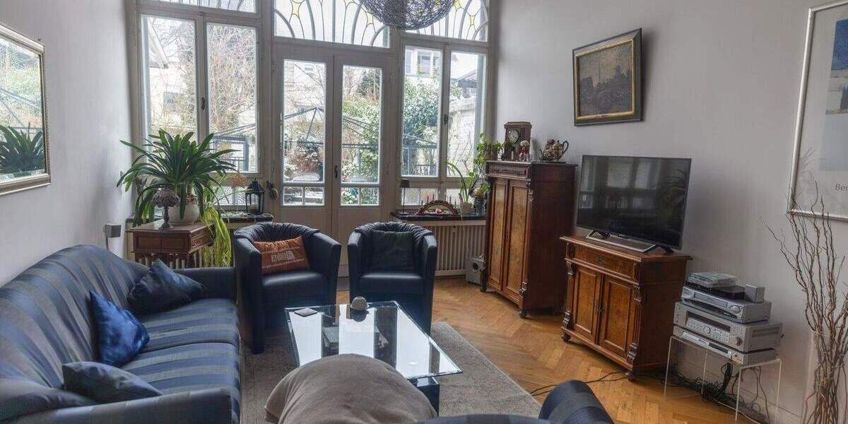 Mehrfamilienhaus, Wohnhaus Mönchengladbach Stadtmitte - 1 Zimmer, 274 m&sup2;, 745.000&euro; | Angebot:25667965