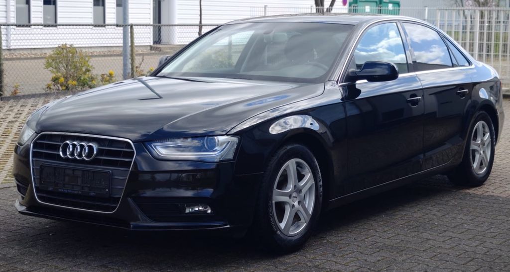 Audi A4 151.244 km 9.950 &euro; Mönchengladbach 41066