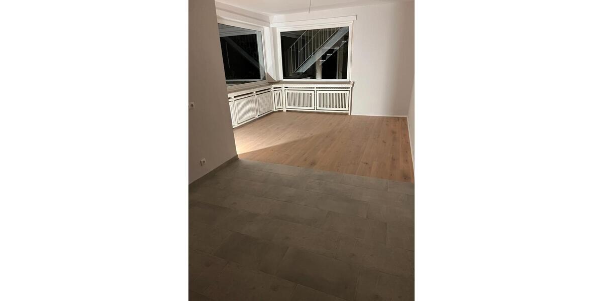 Erdgeschoßwohnung Heinsberg - 4 Zimmer, 120 m&sup2;, 1.100&euro; | Angebot:26610428