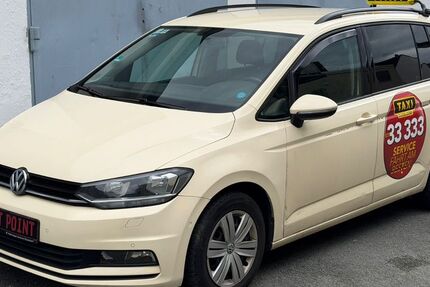 VW Touran 294.500 km 5.900 &euro; Düsseldorf 40468