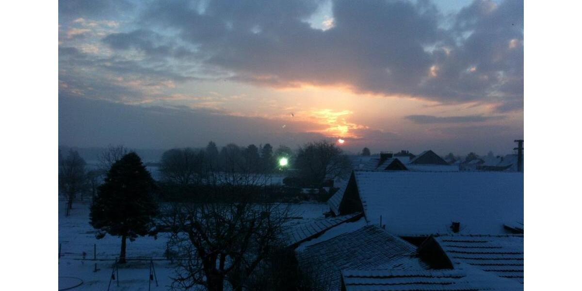 Dachgeschoßwohnung Mönchengladbach West - 4 Zimmer, 250.000&euro; | Angebot:24494844