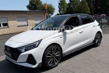 Hyundai i20 15.888 km 17.990 &euro; Wegberg 41844