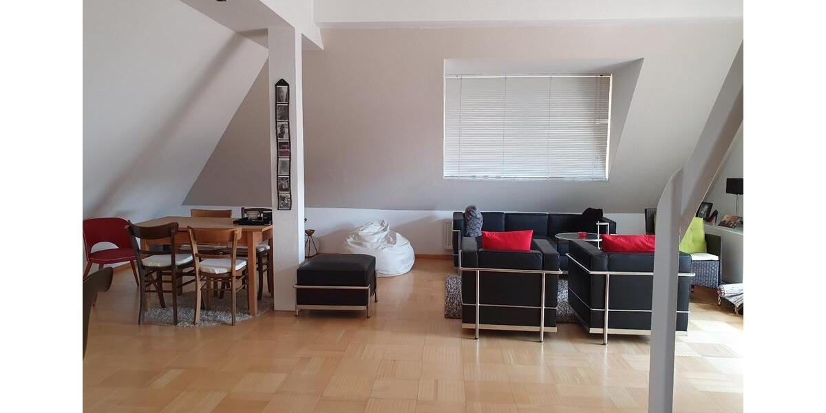Dachgeschoßwohnung Mönchengladbach Nord - 3 Zimmer, 140 m&sup2;, 198.000&euro; | Angebot:26655393