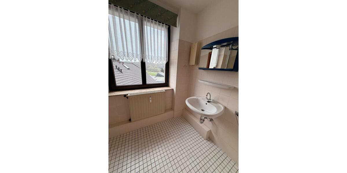 Etagenwohnung Hückelhoven - 1 Zimmer, 37 m&sup2;, 350&euro; | Angebot:26024007