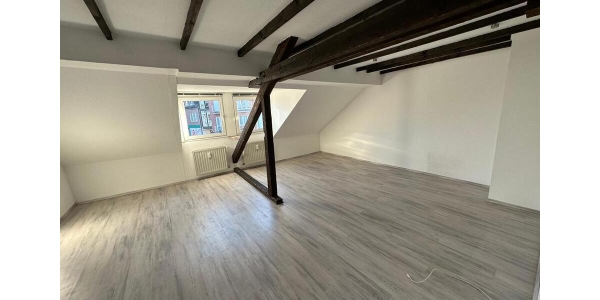Einfamilienhaus Wegberg - 6 Zimmer, 100 m&sup2;, 250.000&euro; | Angebot:25102111
