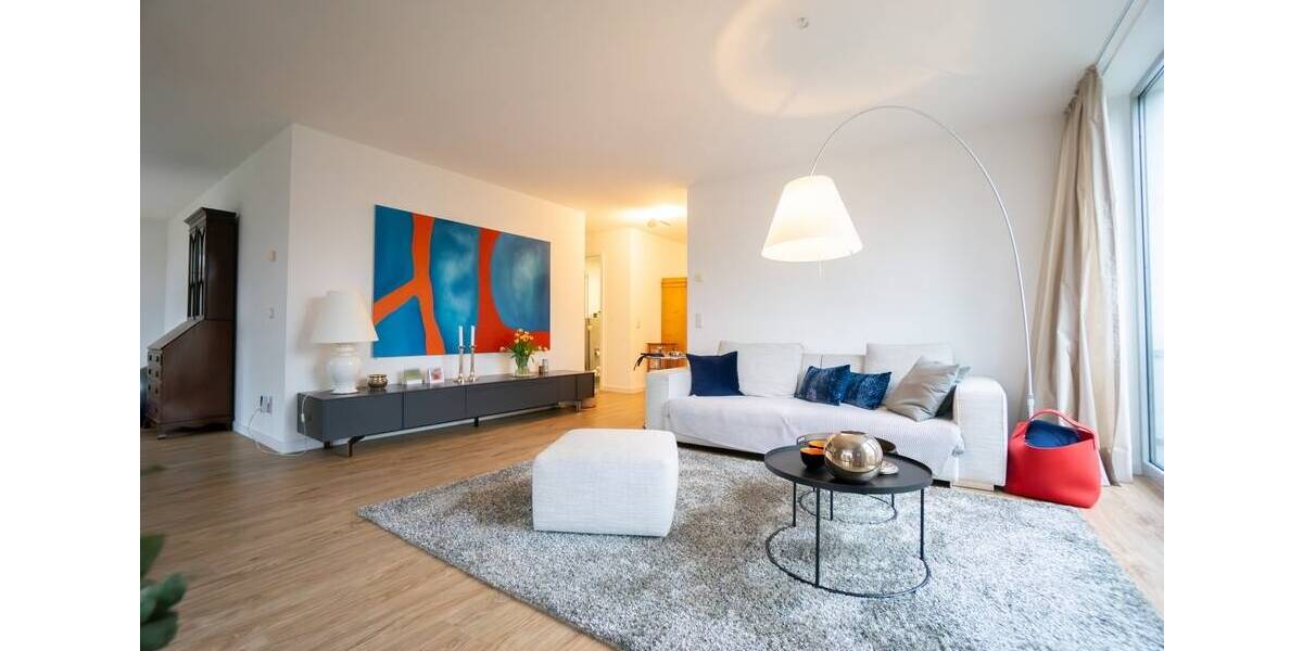 Etagenwohnung Düsseldorf Niederkassel - 3 Zimmer, 110 m&sup2;, 2.365&euro; | Angebot:26658605
