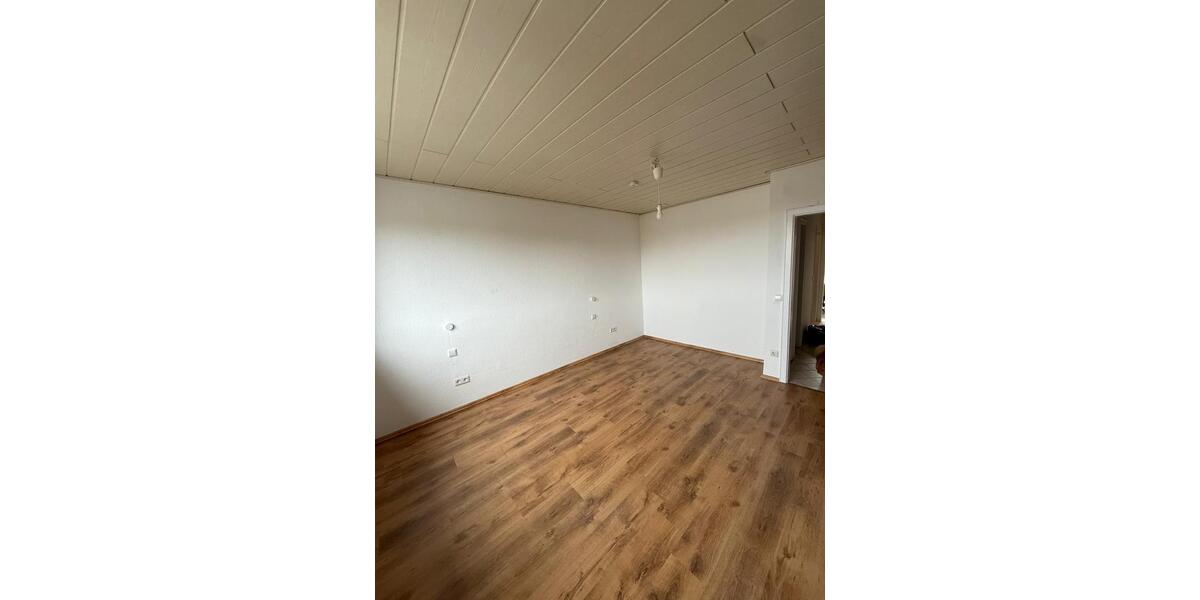 Etagenwohnung Kempen - 3 Zimmer, 70 m&sup2;, 908&euro; | Angebot:25894294