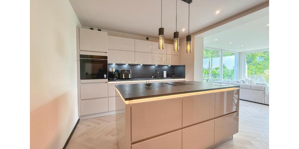 Einfamilienhaus Kamp-Lintfort Lintfort - 6 Zimmer, 248 m&sup2;, 749.000&euro; | Angebot:26940548
