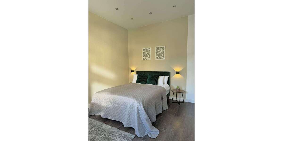 Zimmer Düsseldorf Oberbilk - 1 Zimmer, 1.350&euro; | Angebot:25530186