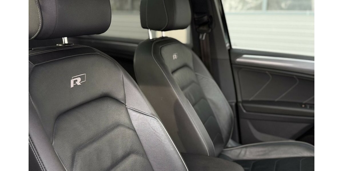 VW Tiguan Allspace R-LIne / 4Motion / Pano / Memory 99.000 km 33.490 &euro; Mönchengladbach 41066