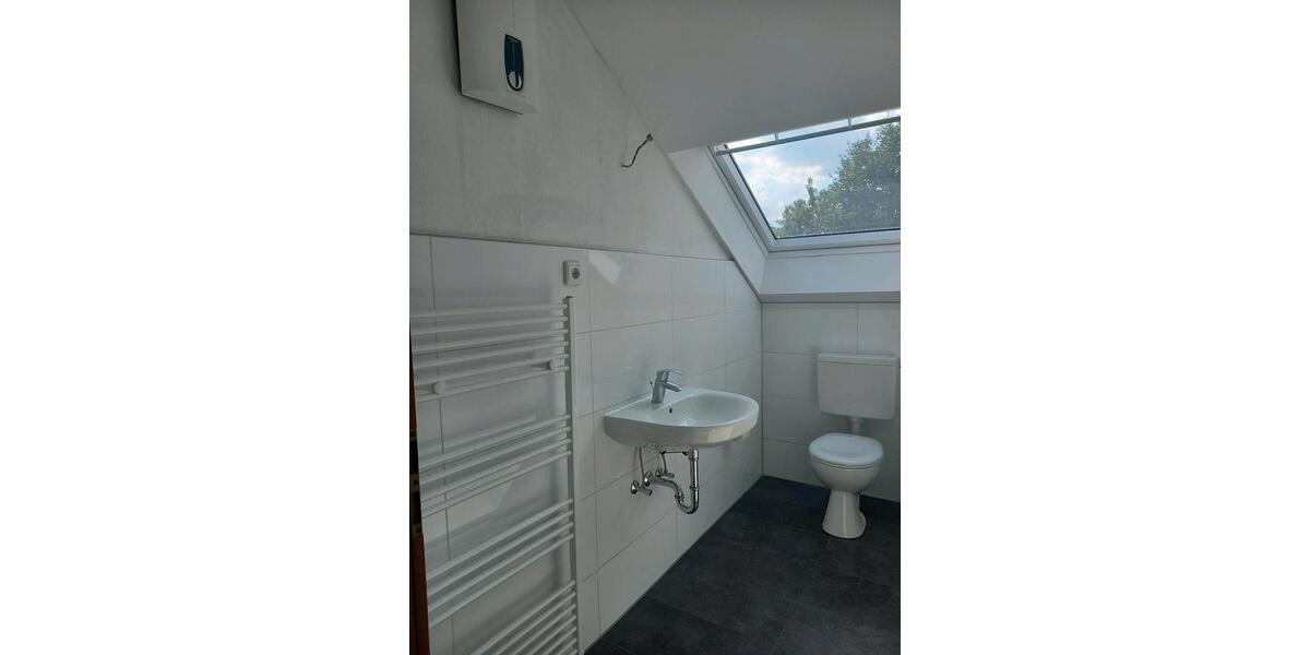 Dachgeschoßwohnung Moers Schwafheim - 2 Zimmer, 62 m&sup2;, 515&euro; | Angebot:26613524