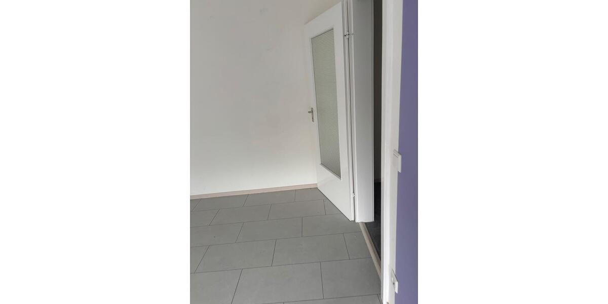 Hochparterre Neuss - 1 Zimmer, 35 m&sup2;, 130.000&euro; | Angebot:26766629