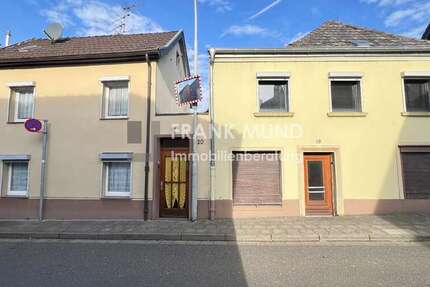 Haus Mönchengladbach-Wickrathberg Wickrathberg - 8 Zimmer, 200 m&sup2;, 270.000&euro; | Angebot:23734134