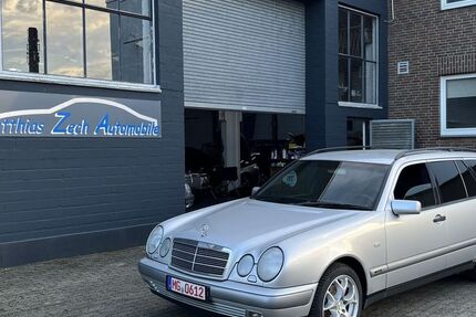 Mercedes-Benz E 230 289.000 km 3.890 &euro; Mönchengladbach bei Düsseldorf 41238