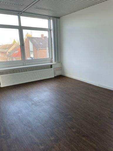 Gewerbeobjekt Krefeld Kempener Feld/Baakeshof - 2.200&euro; | Angebot:25870823
