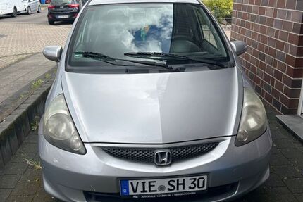 Honda Jazz 189.000 km 1.000 &euro; Niederkrüchten 41372