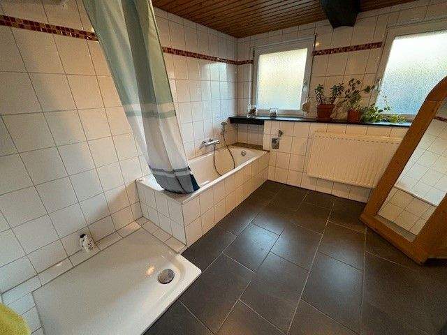 Einfamilienhaus Mönchengladbach Wickrathberg - 5 Zimmer, 150 m&sup2;, 348.000&euro; | Angebot:25705955