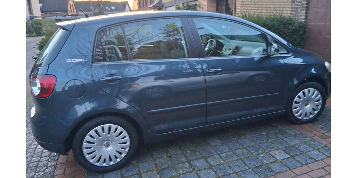 VW Golf Plus 228.905 km 1.600 &euro; Geldern 47608