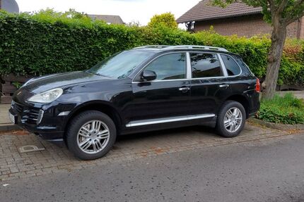 Porsche Cayenne 217.000 km 15.900 &euro; Wegberg 41844