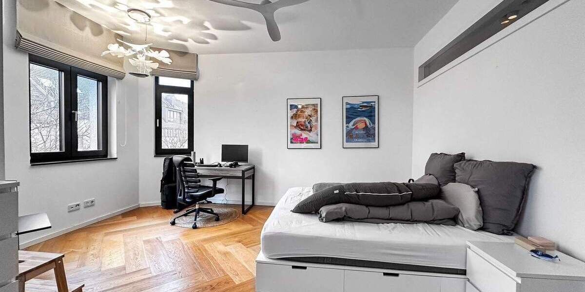 Terrassenwohnung Düsseldorf Friedrichstadt - 3 Zimmer, 130 m&sup2;, 2.900&euro; | Angebot:25683384