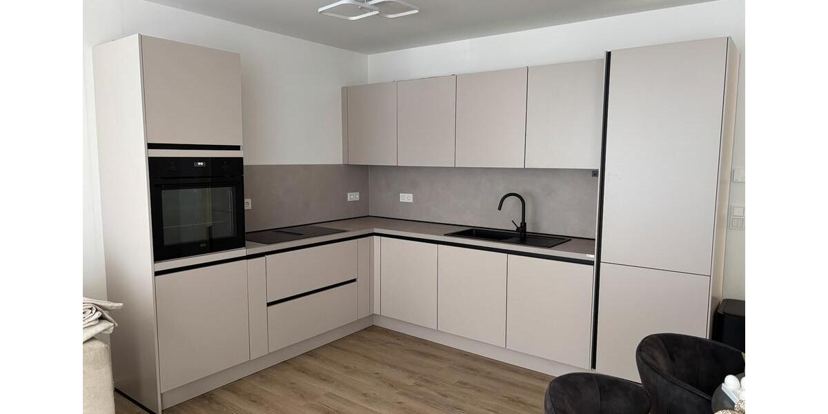 Etagenwohnung Wegberg - 3 Zimmer, 88 m&sup2;, 1.395&euro; | Angebot:25898937