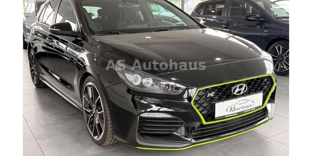 Hyundai i30 99.887 km 18.850 &euro; Nettetal 41334