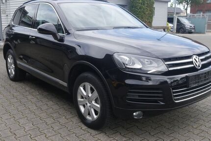 VW Touareg 176.000 km 13.990 &euro; Düsseldorf 40233