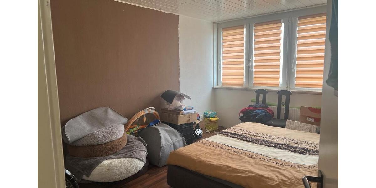 Etagenwohnung Krefeld Benrad - 3 Zimmer, 74 m&sup2;, 720&euro; | Angebot:25869925