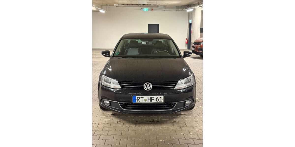 VW Jetta 192.000 km 8.000 &euro; Düsseldorf 40472