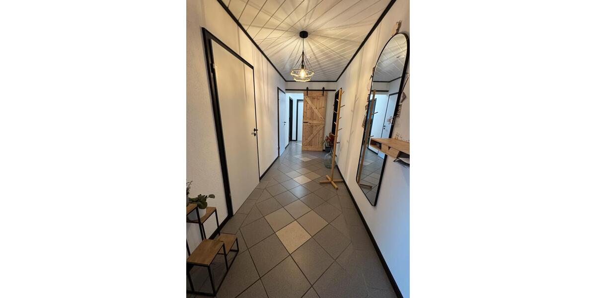 Hochparterre Wassenberg - 4 Zimmer, 104 m&sup2;, 210.000&euro; | Angebot:26820915
