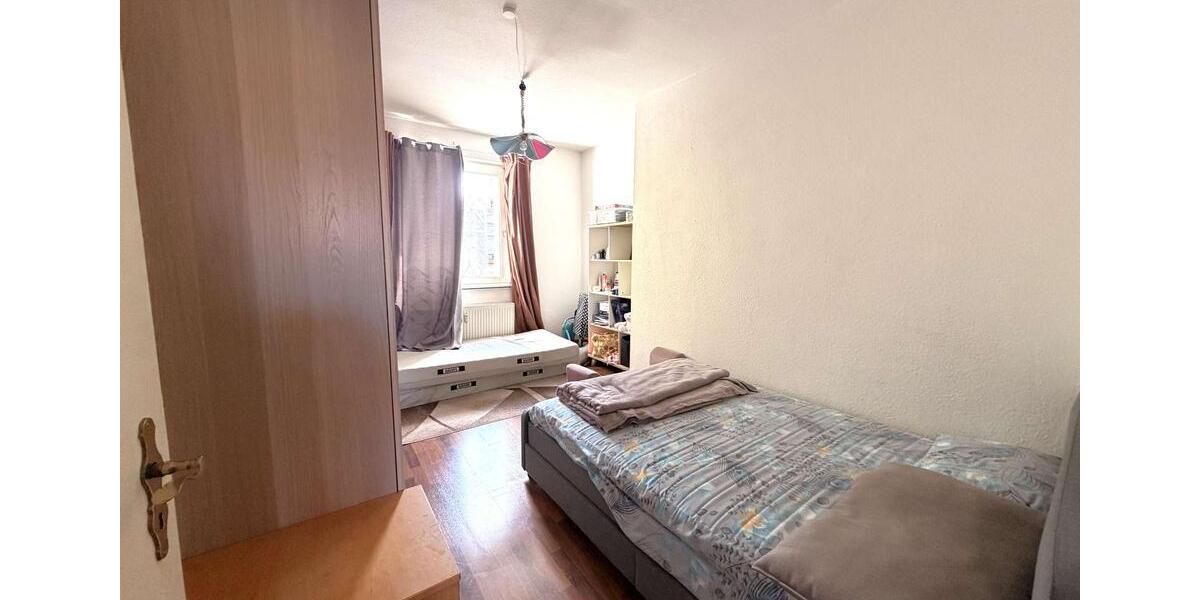 Etagenwohnung Düsseldorf Stadtbezirk 3 - 1 Zimmer, 45 m&sup2;, 865&euro; | Angebot:26019339