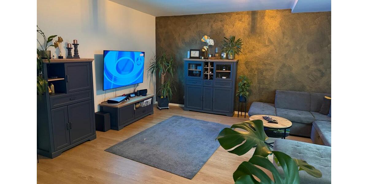 Erdgeschoßwohnung Mönchengladbach Süd - 3 Zimmer, 110 m&sup2;, 1.463&euro; | Angebot:26034993