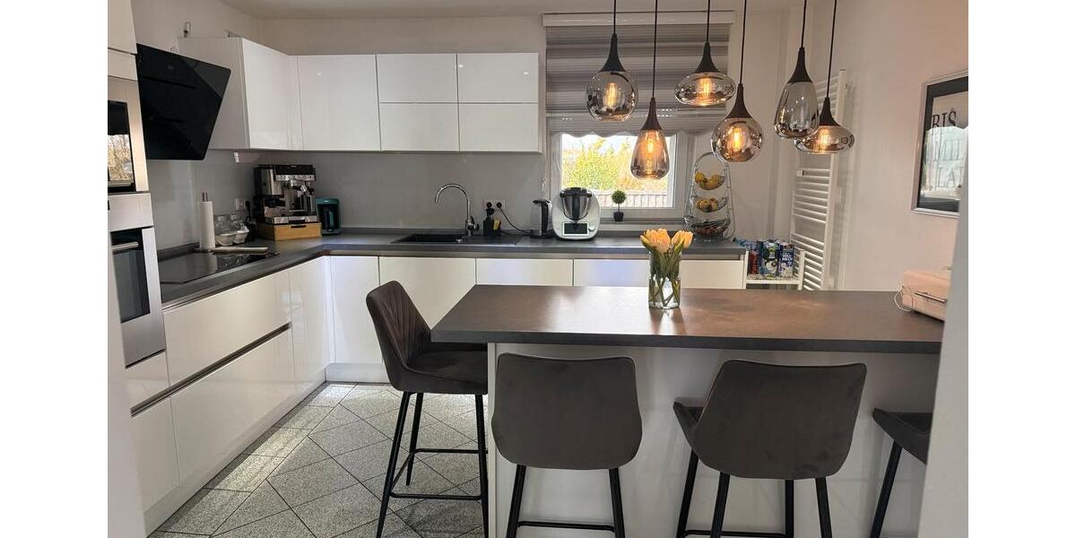 Maisonettenwohnung Nettetal - 4 Zimmer, 130 m&sup2;, 1.400&euro; | Angebot:26049830