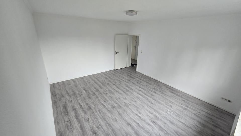 Etagenwohnung Korschenbroich - 3 Zimmer, 110 m&sup2;, 980&euro; | Angebot:25333064