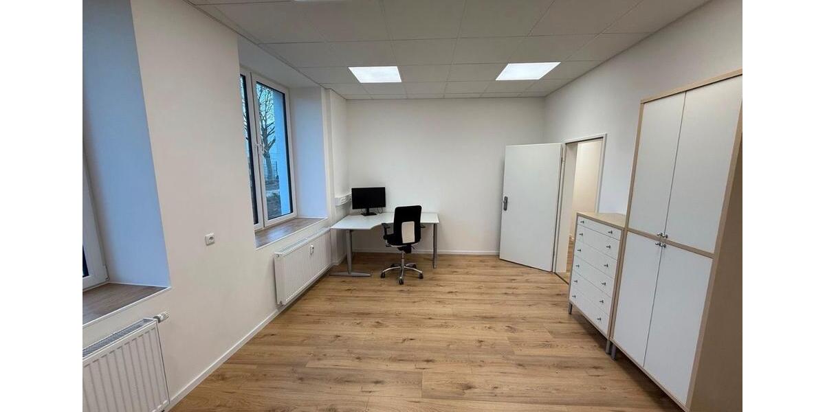 Gewerbeobjekt Mönchengladbach Süd - 300&euro; | Angebot:25986470