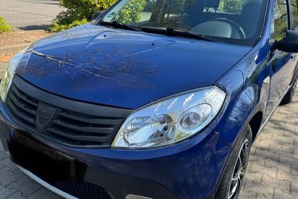 Dacia Sandero 93.147 km 1.999 &euro; Krefeld 47809